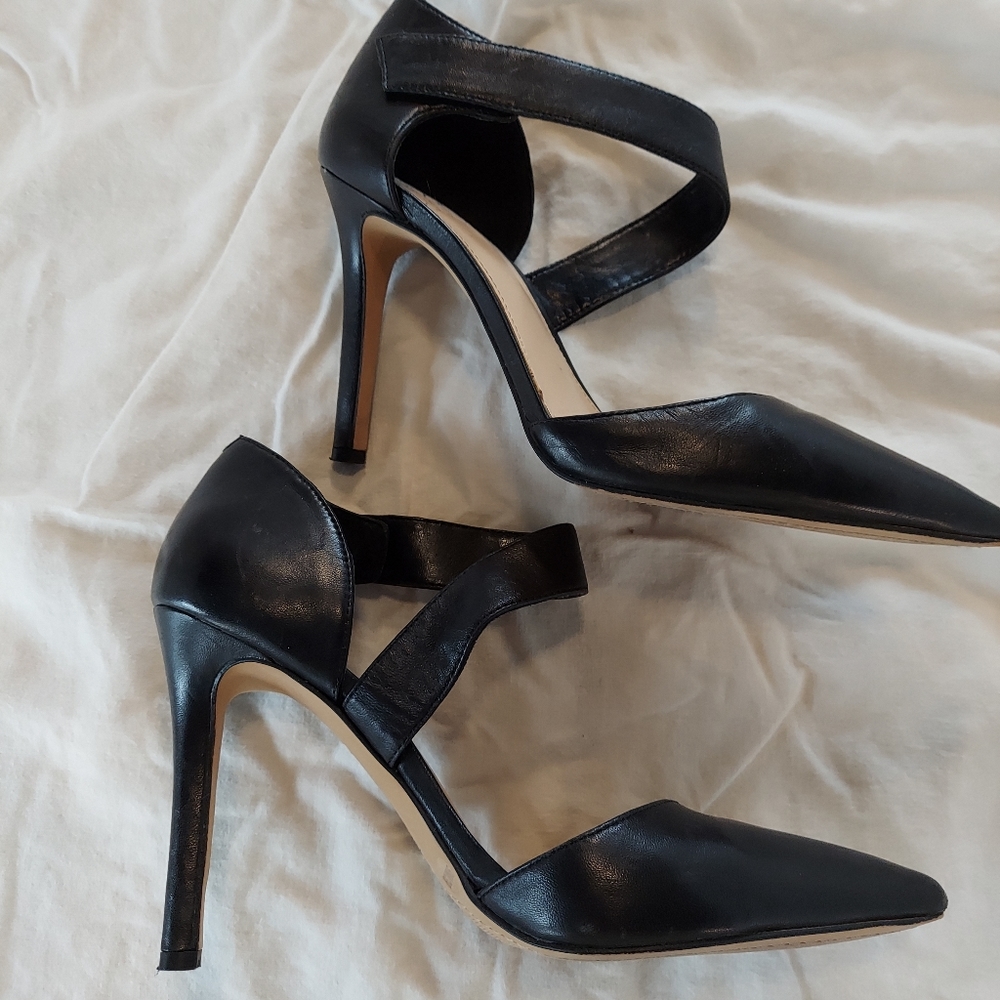 Vince Camuto Carlotte Asymmetrical Strap Dorsay Point To Pumps.